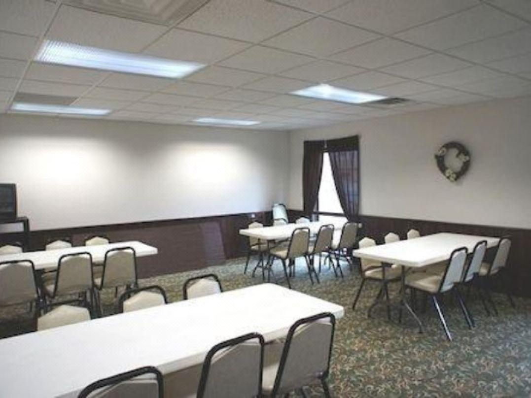 Econo Lodge Inn & Suites Wisconsin Dells Exteriér fotografie