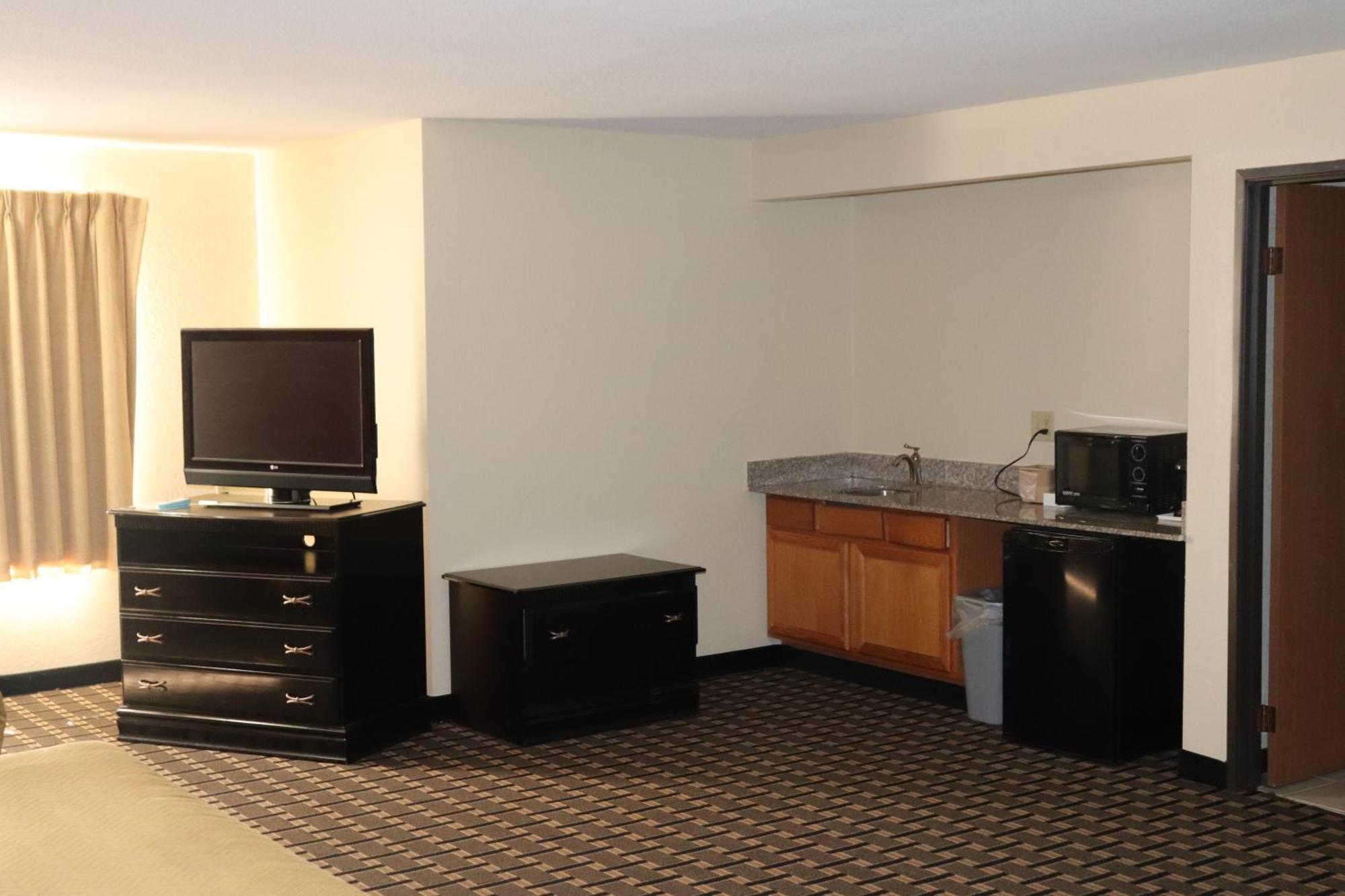 Econo Lodge Inn & Suites Wisconsin Dells Exteriér fotografie