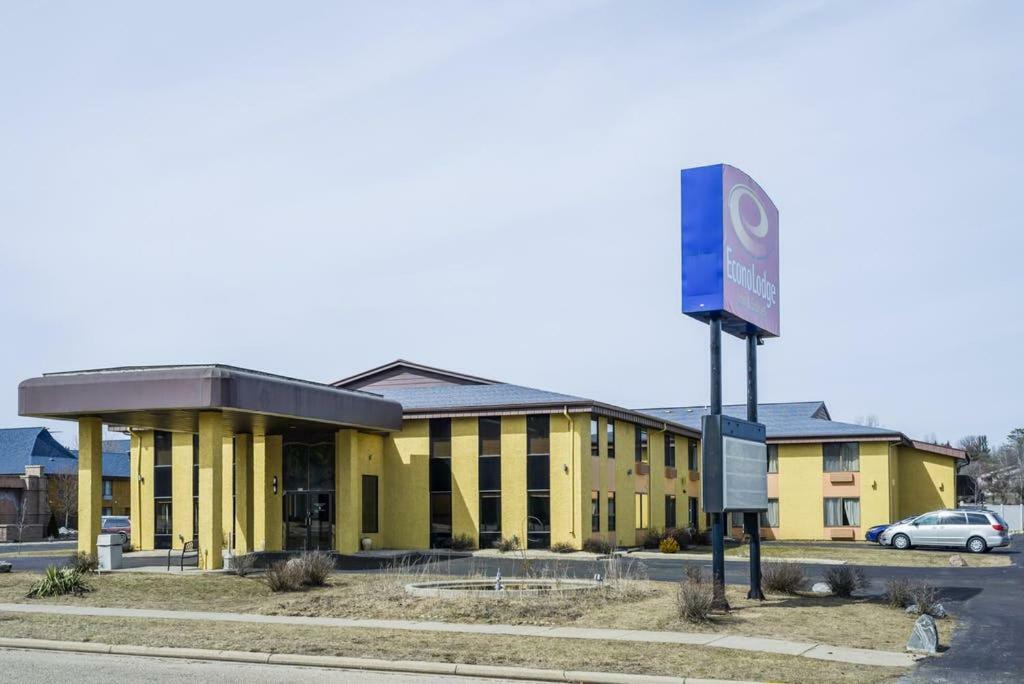 Econo Lodge Inn & Suites Wisconsin Dells Exteriér fotografie